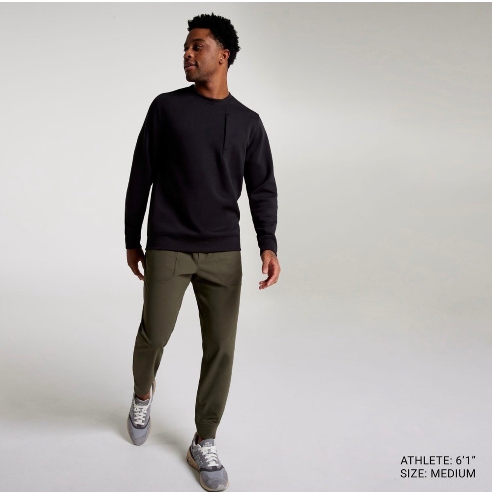New VRST Mens Black Long Sleeve Crew Neck Pullover Sweatshirt with Pocket $78